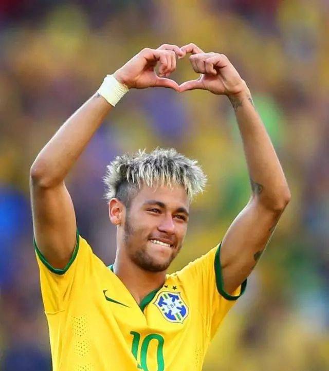 为后点射门 为后点射门